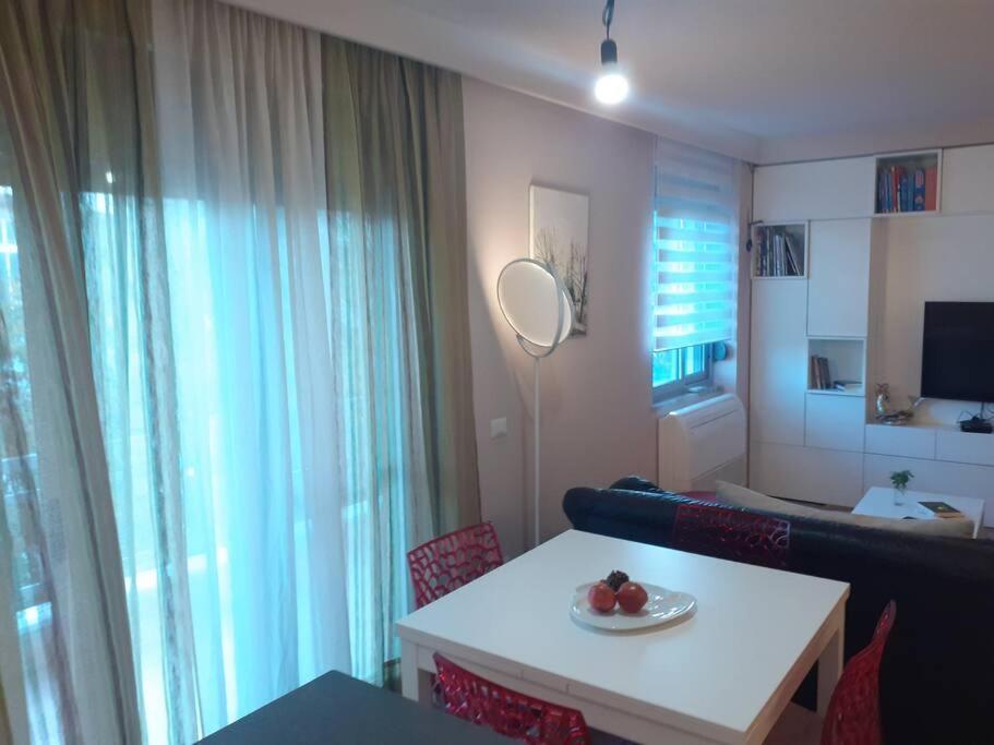 Lake View Apartment Tirana Exterior foto